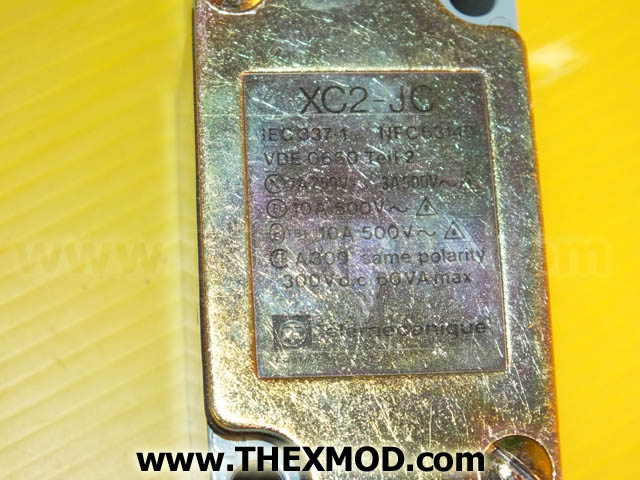 Switch - 9381253-2