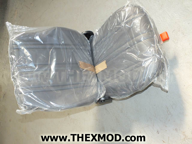 Seat - Individual - Adjustable Back - RH - MXH1818-1