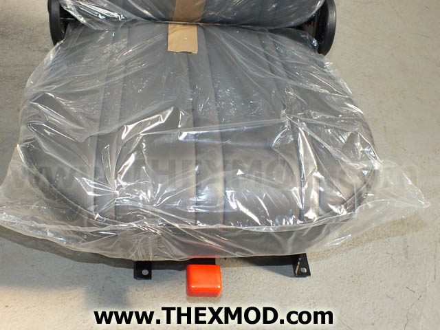 Seat - Individual - Adjustable Back - RH - MXH1818-3