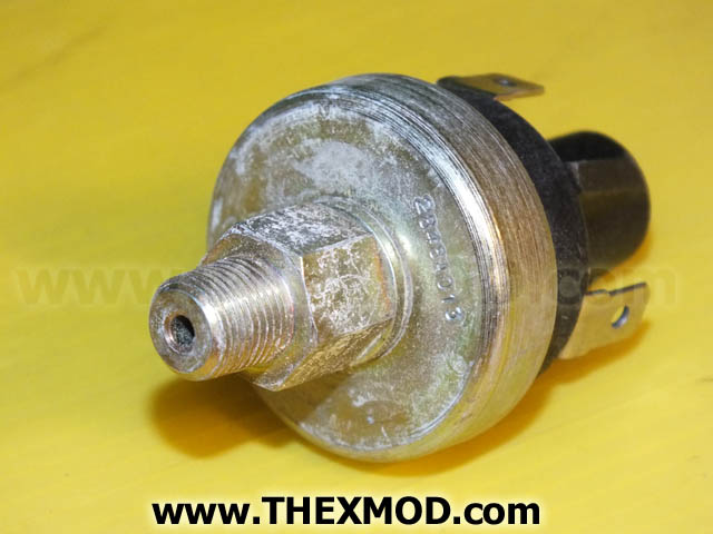 Switch Pressure Oil - 1/8in - 27nptf thread -1