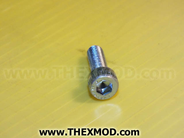 Screw - M5 x 0.80mm - 16mm lg - BS4168, Y24600/16-1
