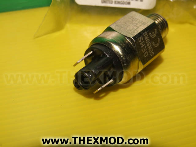 Switch - Pressure - 75 BAR - JCB -  701/80190-2
