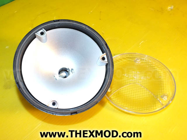 Light - Reverse - 2ZR 964 169 031, 70-75-639-3