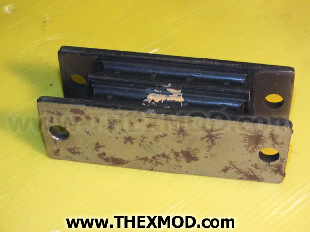 Mount Resilient - 5in x 1 3/4in - 31-389-01X70-1