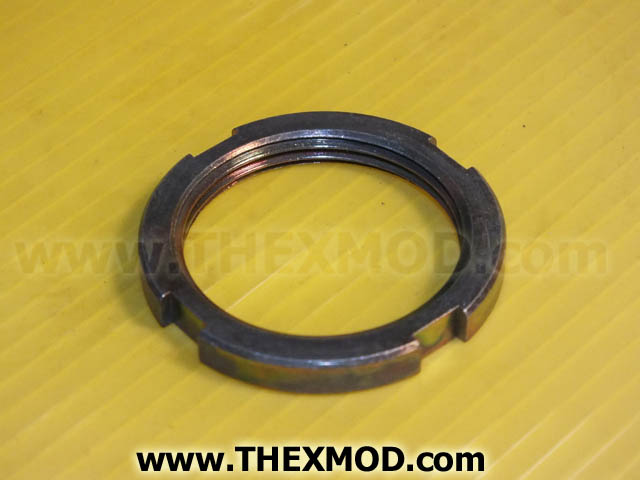 Nut - 1 1/4in dia thread - FV908954-1