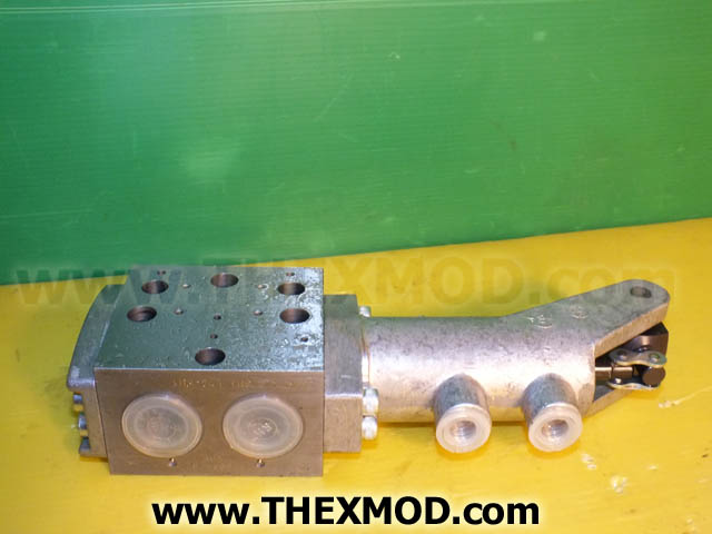 Valve Section - Y10106912-2