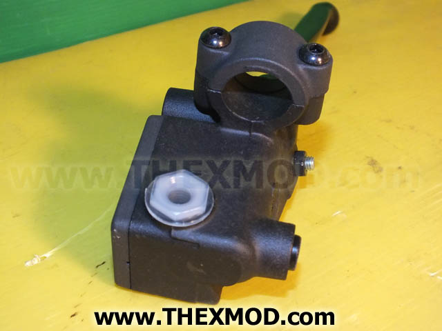 Cylinder - Hydraulic Brake Master - 82830050-3
