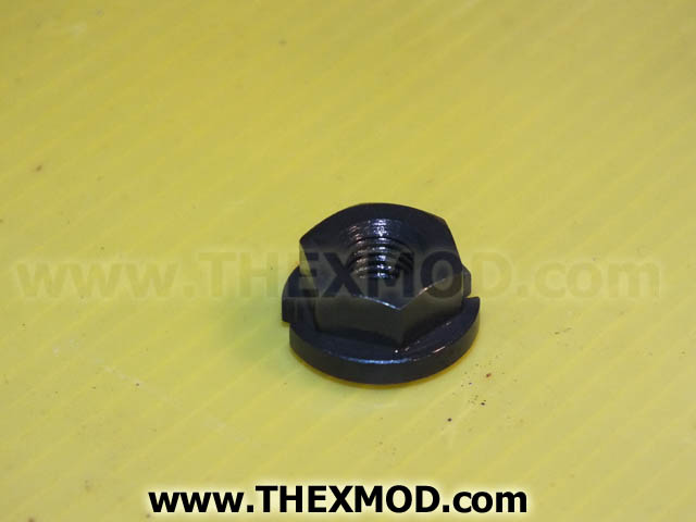 Nut - Plain Round - MG 5996-1