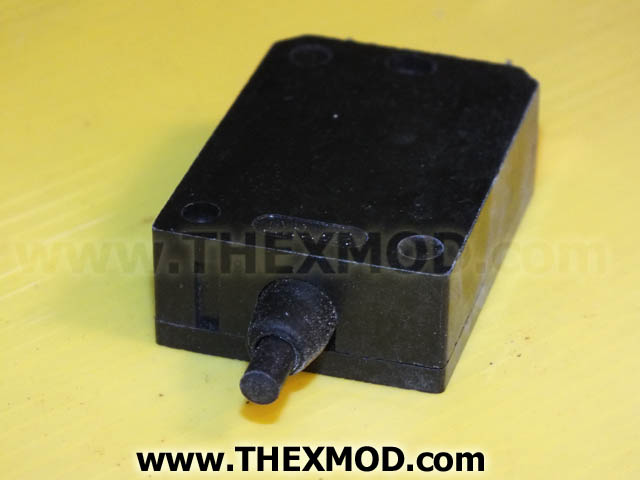 Circuit Breaker -10 amp - 250vac - 28vdc - AAU1922-1