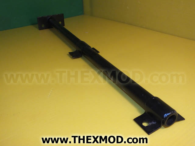 Stay Mudguard Rear Lower LH & RH Front - 91038862-2