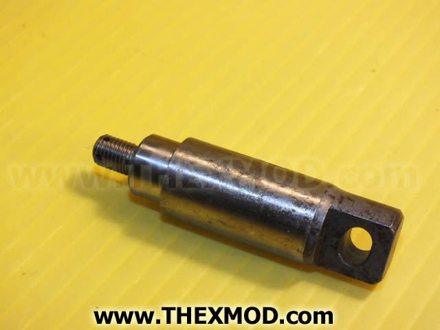 Shaft Shouldered - FV149763, RE25104-1