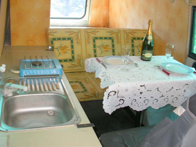 Pinzgauer 718 K, 6x6 Turbo Diesel - Camper-5