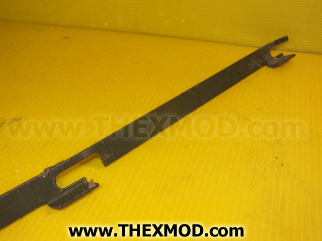 Strip Clamping Steel  - LH - FV2031571-1