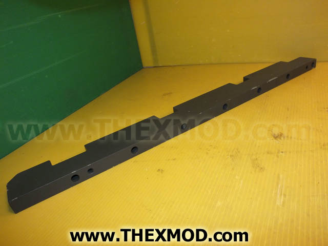 Landing Strip - 810 x 25 x 75mm - FV2097678-2
