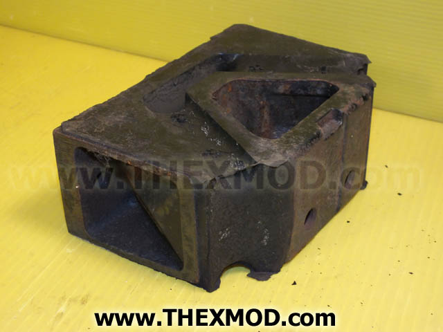 Mount Resilient Engine Rear - 91015760-2