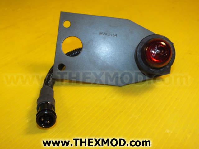 Light - Marker and Bracket - Red - MZK3554-1