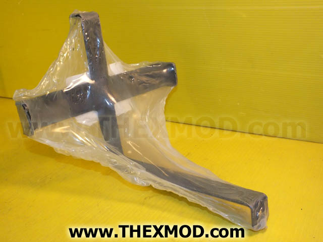 Retainer - Battery - 70-55-945-1