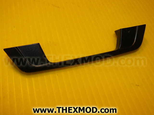 Handle - 5.89IN LG x 1.09 H - 8840229-2