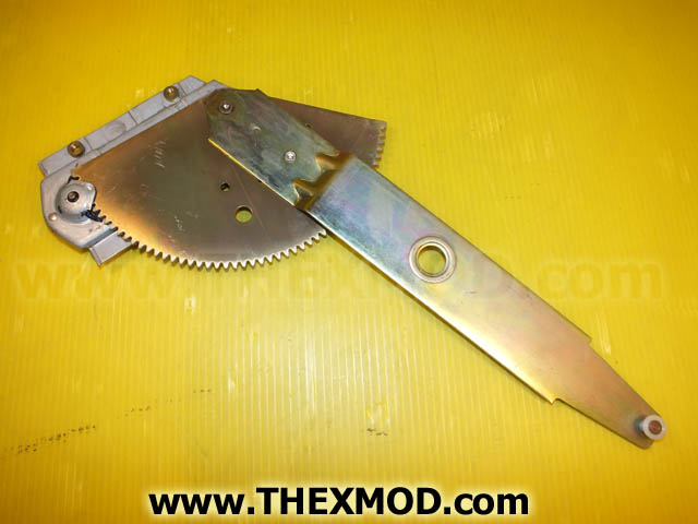 Regulator - Window Hand Operated - RH - 17133007-2