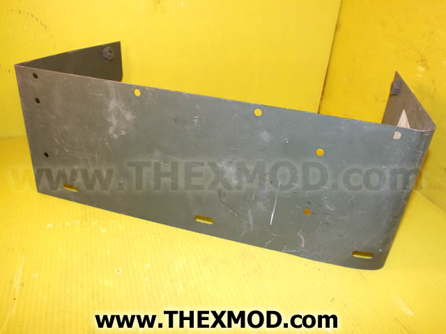 Panel Trackguard - Rear Right Hand - FV951820-1