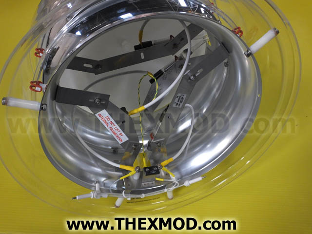 Light - Hangar Beacon - ZA768. BS 3224-2
