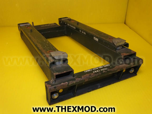 Frame Mounting - Used - SD/1/246134PD, 0004051-2