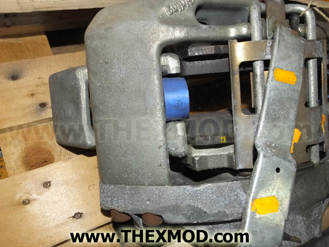 Caliper - Disc Brake Left Hand - MERITOR LRG530 -2
