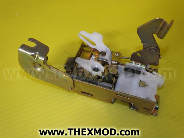 Lock - Ford 1043281-1