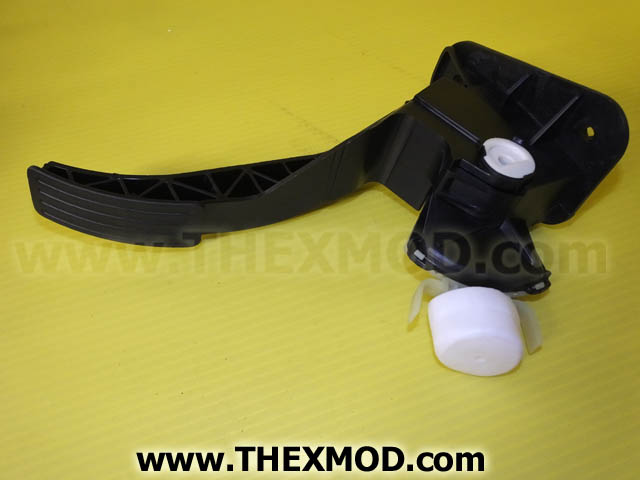 Pedal - Ford 4728384-3