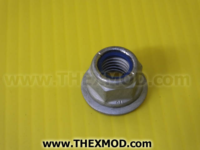 Nut  and Washer - Ford 4615723-1