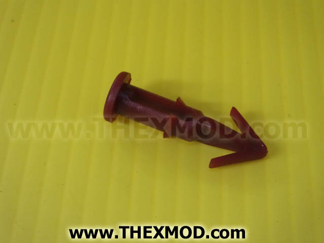 Retainer - Ford 6722031-1
