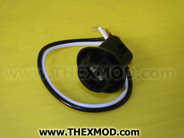 Lampholder - Wing - Renault 7701365611-1