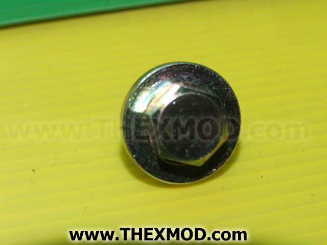 Plug - Flywheel Housing - ERC7295-2
