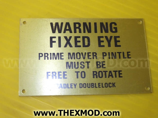 Label - Plate - Warning Fixed Eye -1