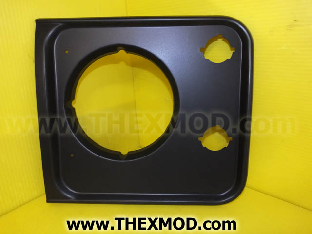 Finisher Headlight Surround - MTC7769-1