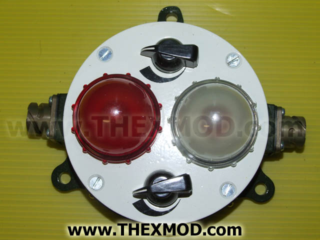 Light - Duel Colour - 1 Red / 1 Clear - 28V 5 W-3