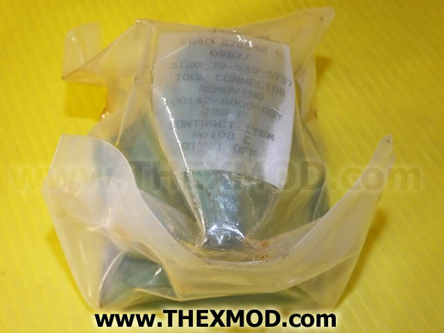 Tool Connector Removing - 99-539-5797-1