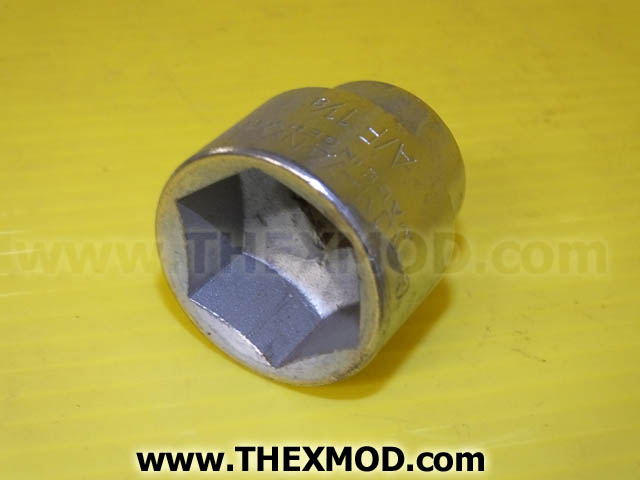 Socket - 1 1/8 Inch AF - 1/2 Inch Drive - Chrom-V-1