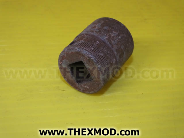 Socket - 1 Inch w - 1/2inch Drive - 14529 -2