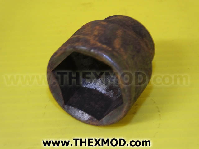 Socket - 1 1/8 In - 1/2 in Drive - Schmole No.1400-1