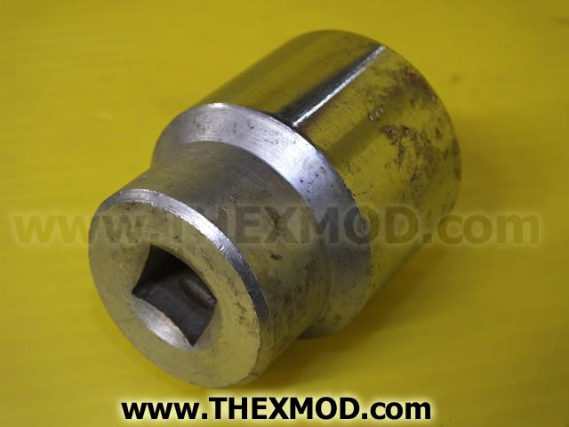 Socket - 1 1/8 Inch - 1/2Inch Drive - Sam M24-2