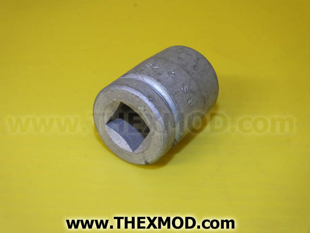 Socket - 18 - 1/2 Inch Dri - Lauravia ERS118-2