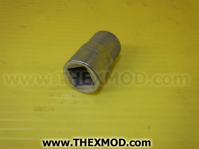 Socket - 19/32 W - 1/2 Inch Dr Schmole No 1300-2