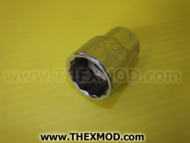 Socket - 24 - 1/2 Inch Drive - Black & Decker 24-1