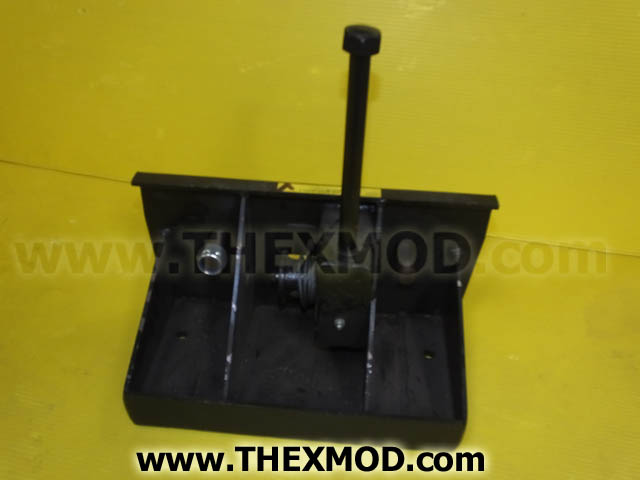 Carrier - Spare Wheel - 30111697-4 Y106 256 08-1