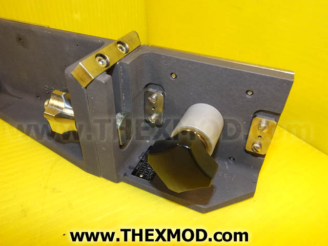 Bracket - FV1012098-4
