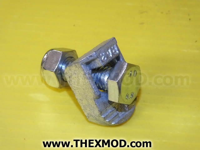 Clamp - 3303758R1-1