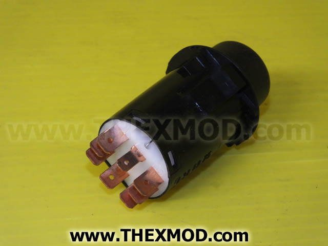 Switch - Hazard - EN9386975-2