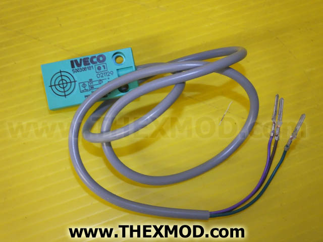 Switch - 500308181-1
