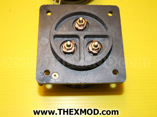 Plug - 3 Pin - 240V-2